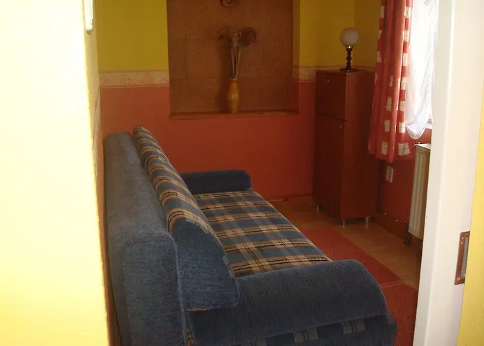 Kornel Apartman